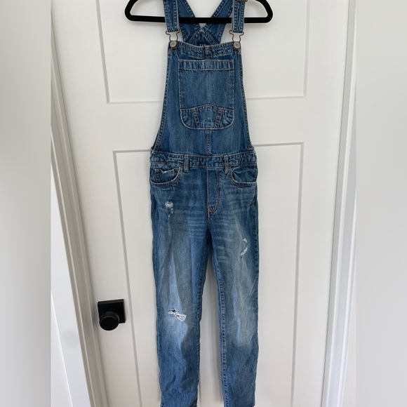 Gap Kids Overalls - Picture 2 of 3